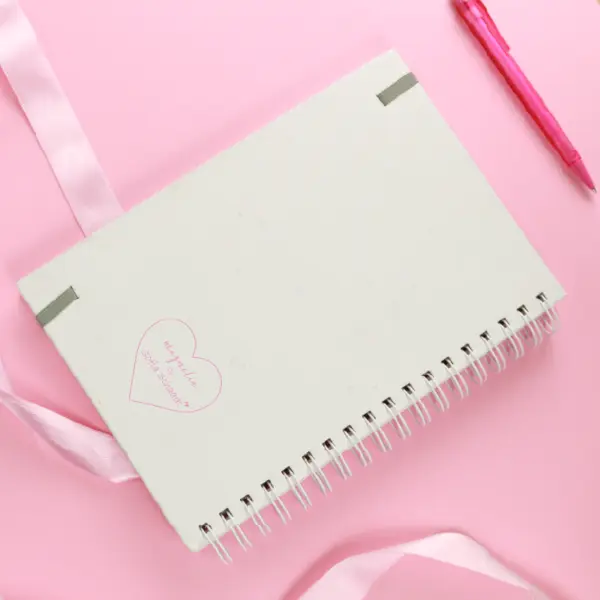 CADERNO MAGNOLIA COLEGIAL SOFIA SCHAADT LACY MARBLE