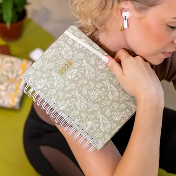 PLANNER DIARIO 2026 MAGNOLIA BOHO PAISLEY VERDE