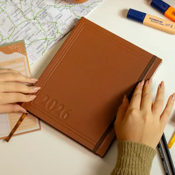 PLANNER OFFICE 2026 MAGNOLIA BOHO MARROM
